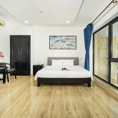 La Maison Danang Beach Hotel-2
